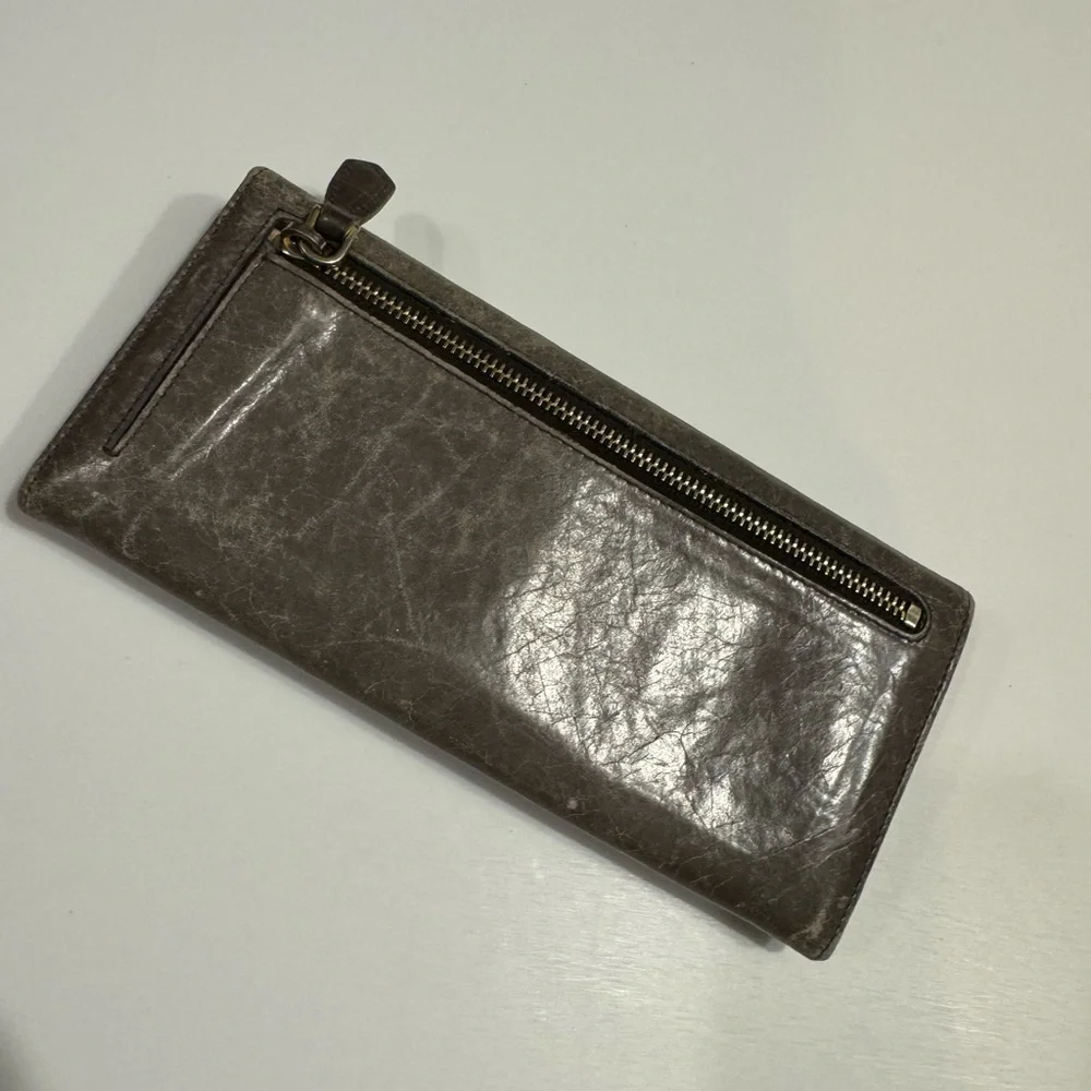 Prada distressed leather long wallet - Picture 6 of 11